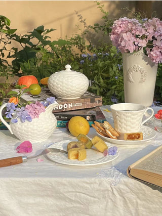 Aynsley Basketweave Collection 🌸 The Purity of White, Woven with Nature