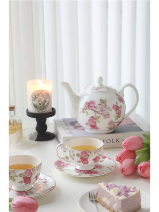 Tea Moments🌸In the Name of the Rose
