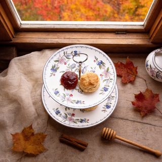 Pembroke Cake Stand