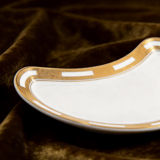 Empress White & Gold Crescent Salad