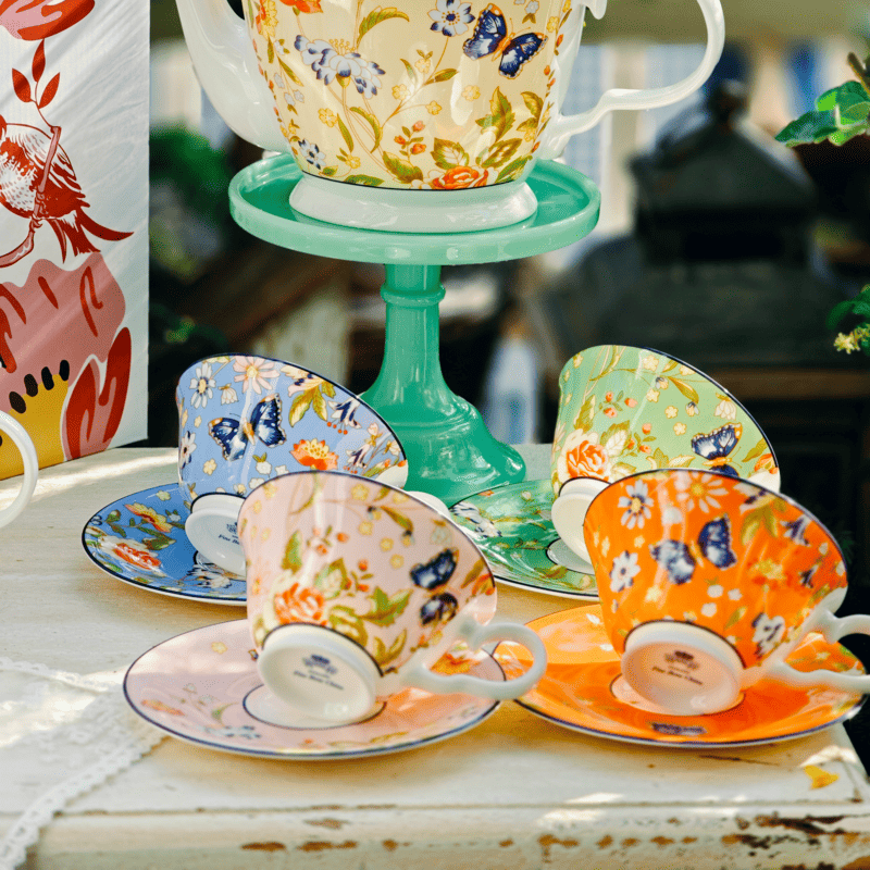 Cottage Garden Windsor Tea Cup & Saucer Sets of 4 – Aynsley