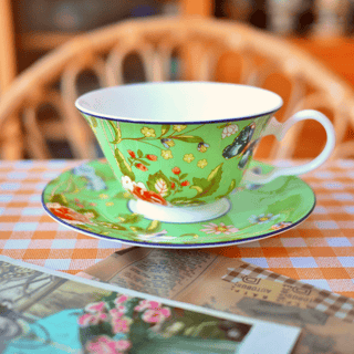 Cottage Garden Windsor Tea Cup & Saucer-Green