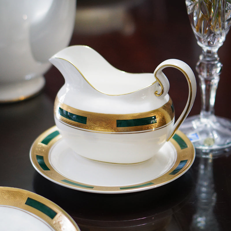 Empress – Aynsley
