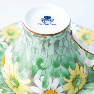Daisy Corset Tea Cup and Saucer-Green