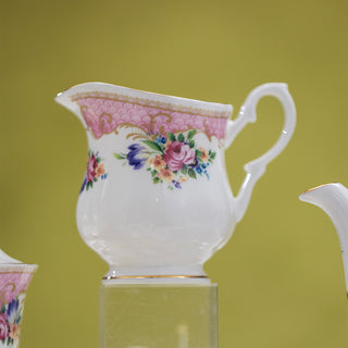 Chelsea Creamer Pink