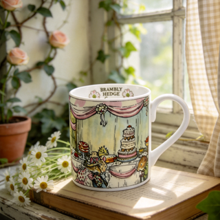 Brambly Hedge Manor Feast Larch Mug - Berry Harvest Celebration