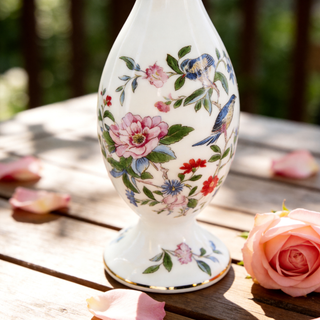Pembroke Derwent bud Vase