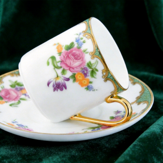 Wilton Coffee Cup & Stand -Green