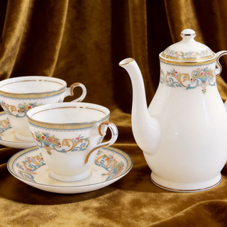 Henley Stratford 5 Pieces Tea Set